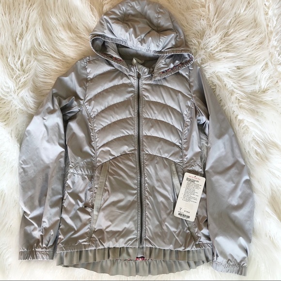 Lululemon Spring Fling Puffy Windbreaker 6 NWT - Picture 8 of 14